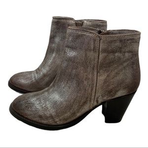 Seychelles Metallic Pewter Ankle Zip Up Boots